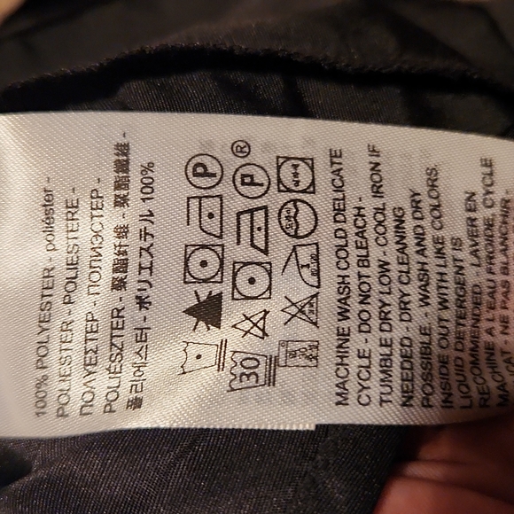 LEVI'S top! - Picture 7 of 7